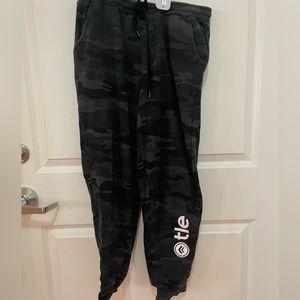 TLE camo Sweatpants